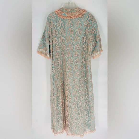 Lace Robe Kimono with Blue and Pink Accents and Ties Odette Barsa Vintage - Picture 5 of 7